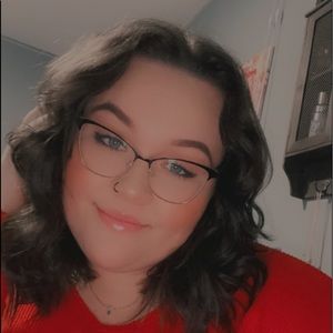 Meet your Posher, Jordyn